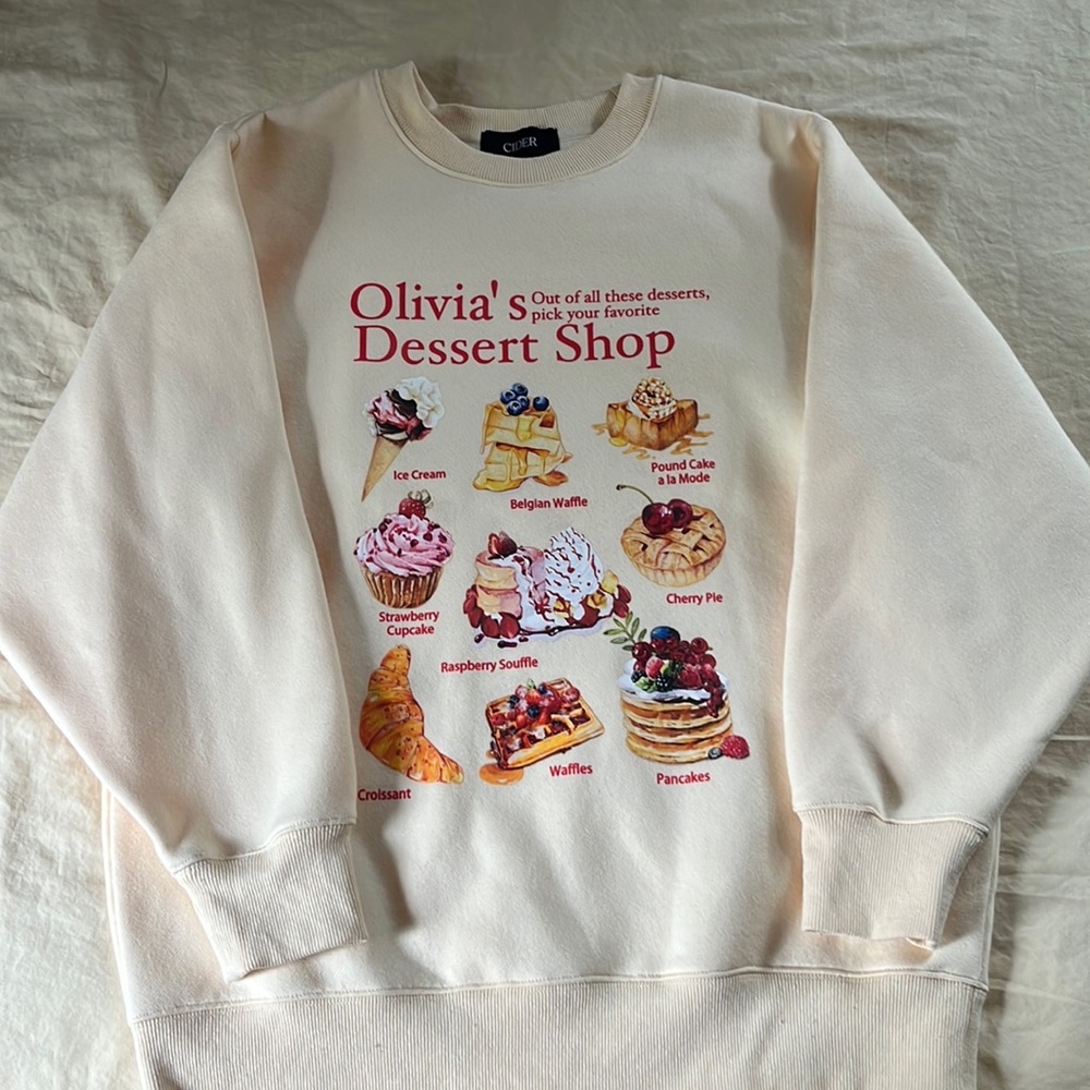Beige graphic crewneck